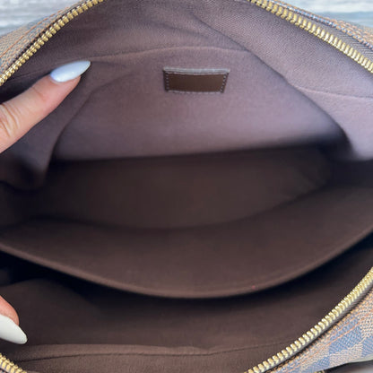 Louis Vuitton iCare DE Business Travel Bag