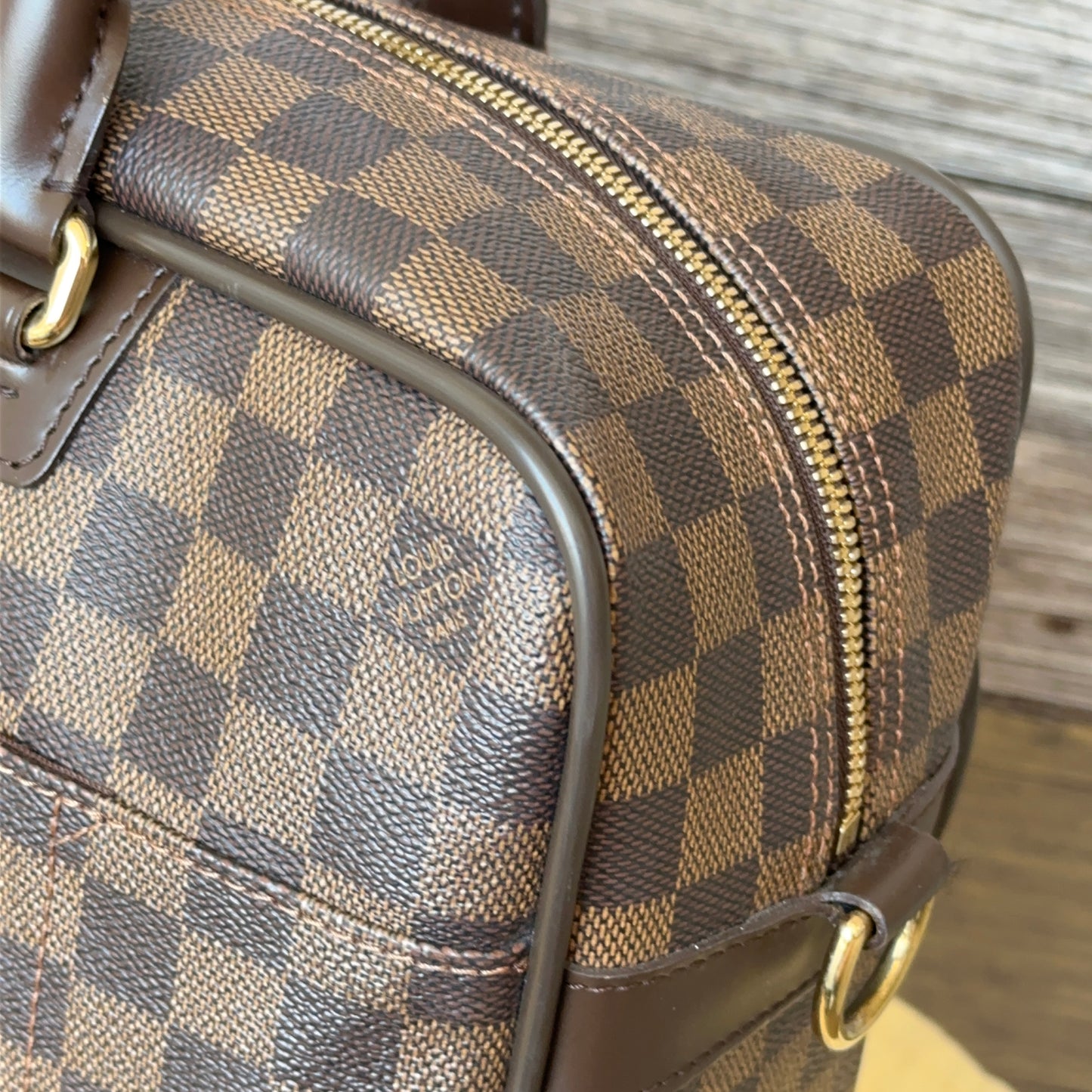 Louis Vuitton iCare DE Business Travel Bag