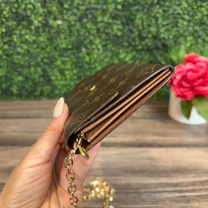 Louis Vuitton Vintage Sarah Wallet On Chain