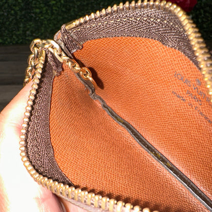 Louis Vuitton Monogram Key Cles