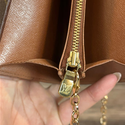 Louis Vuitton Vintage Sarah Wallet On Chain