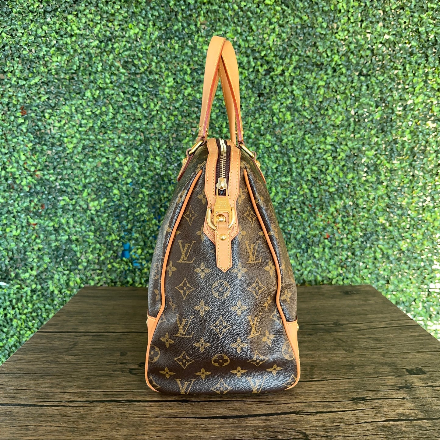 Louis Vuitton Retiro GM Monogram Canvas