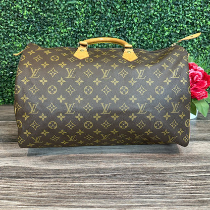 Louis Vuitton Speedy 40 Monogram Canvas