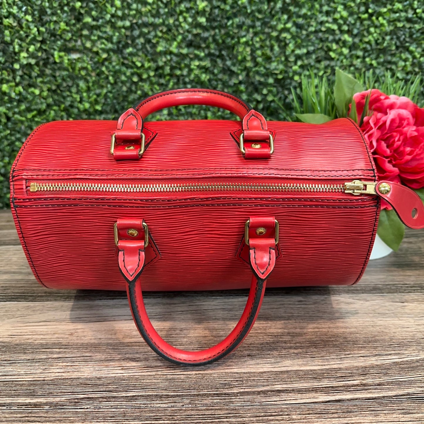 Louis Vuitton Red Epi Speedy 25