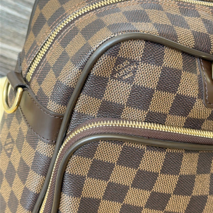 Louis Vuitton iCare DE Business Travel Bag