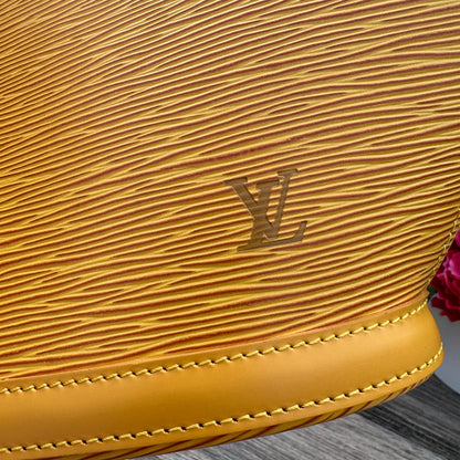 Louis Vuitton Tassil Yellow Epi Leather Saint Jacques PM