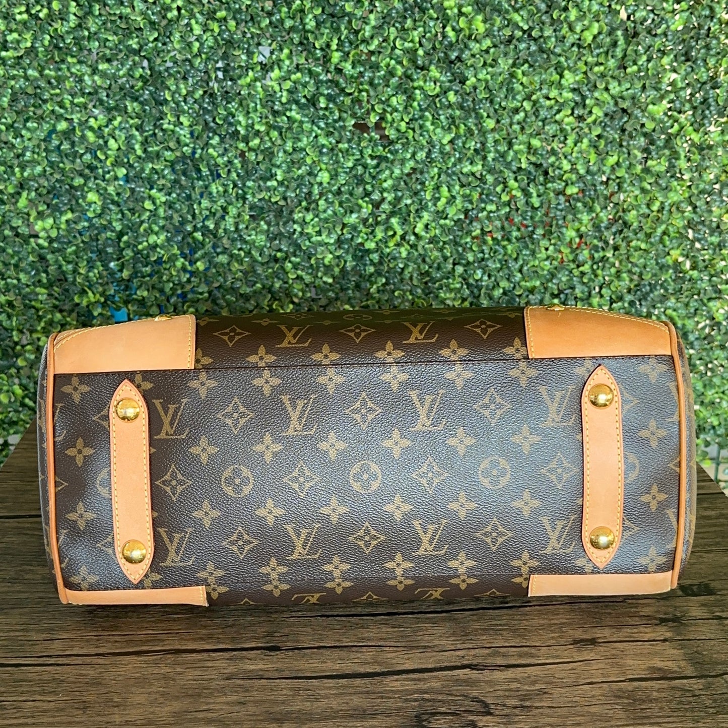 Louis Vuitton Retiro GM Monogram Canvas