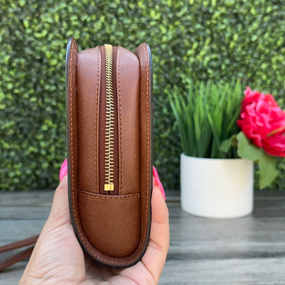 Louis Vuitton Pochette Orsay Clutch