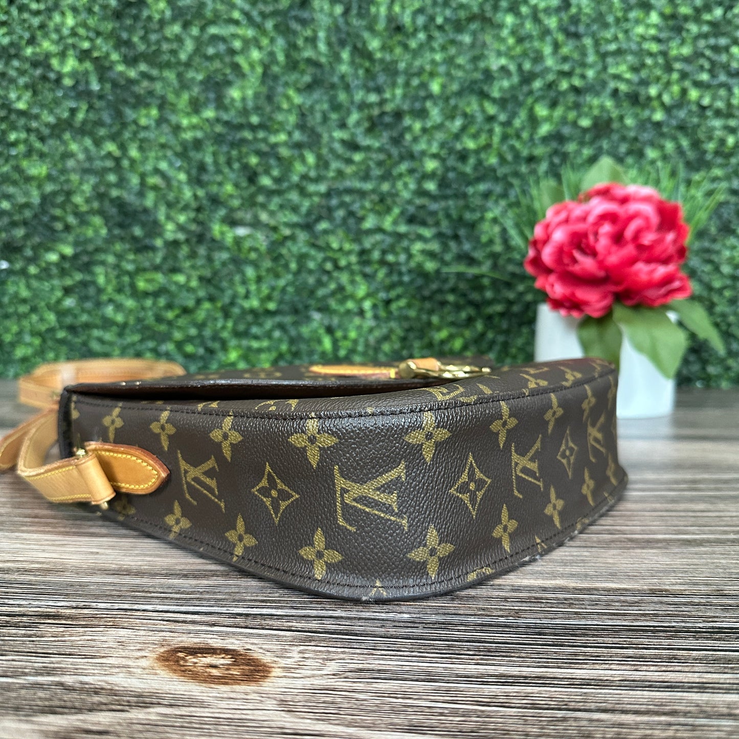 Louis Vuitton Saint Cloud GM