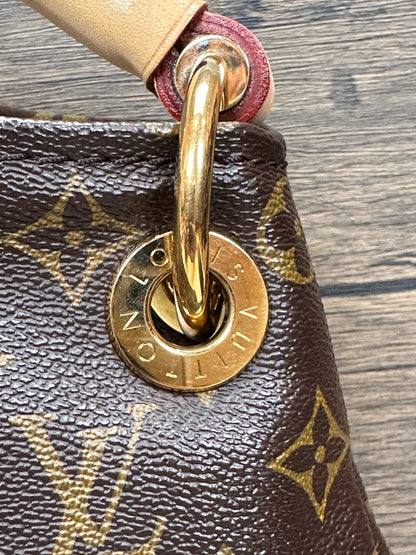 Louis Vuitton Artsy MM Monogram Canvas