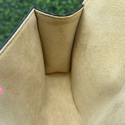 Louis Vuitton Pochette Florentine
