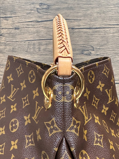Louis Vuitton Artsy MM Monogram Canvas