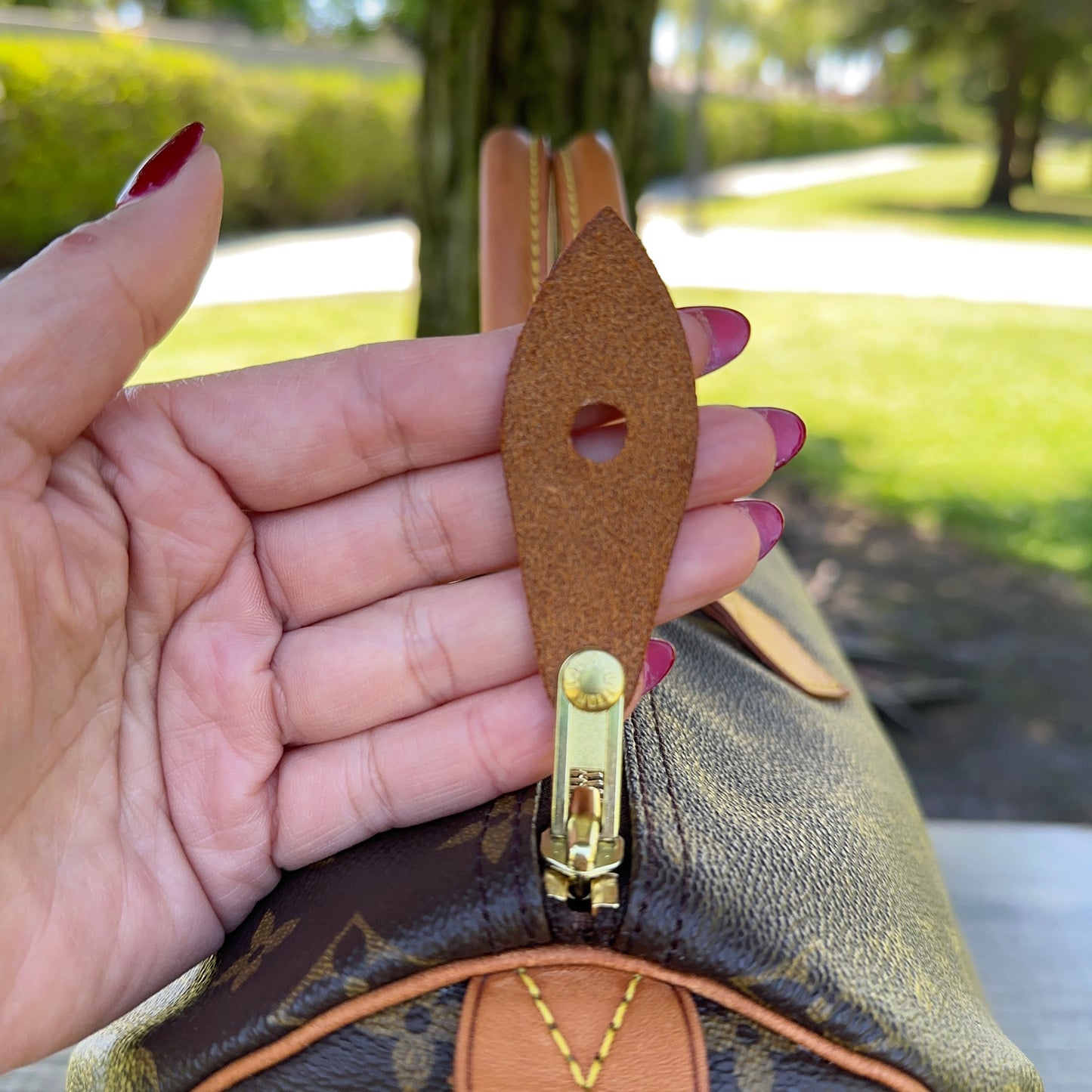 LOUIS VUITTON Speedy 40 Monogram