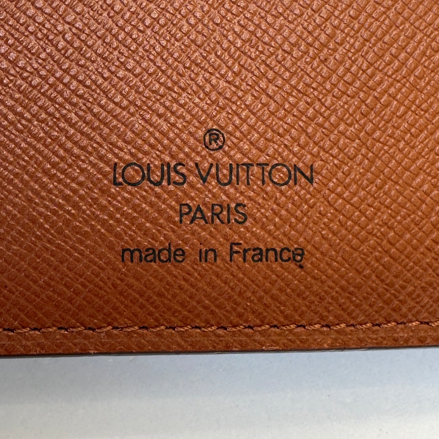 Bifold Checkbook