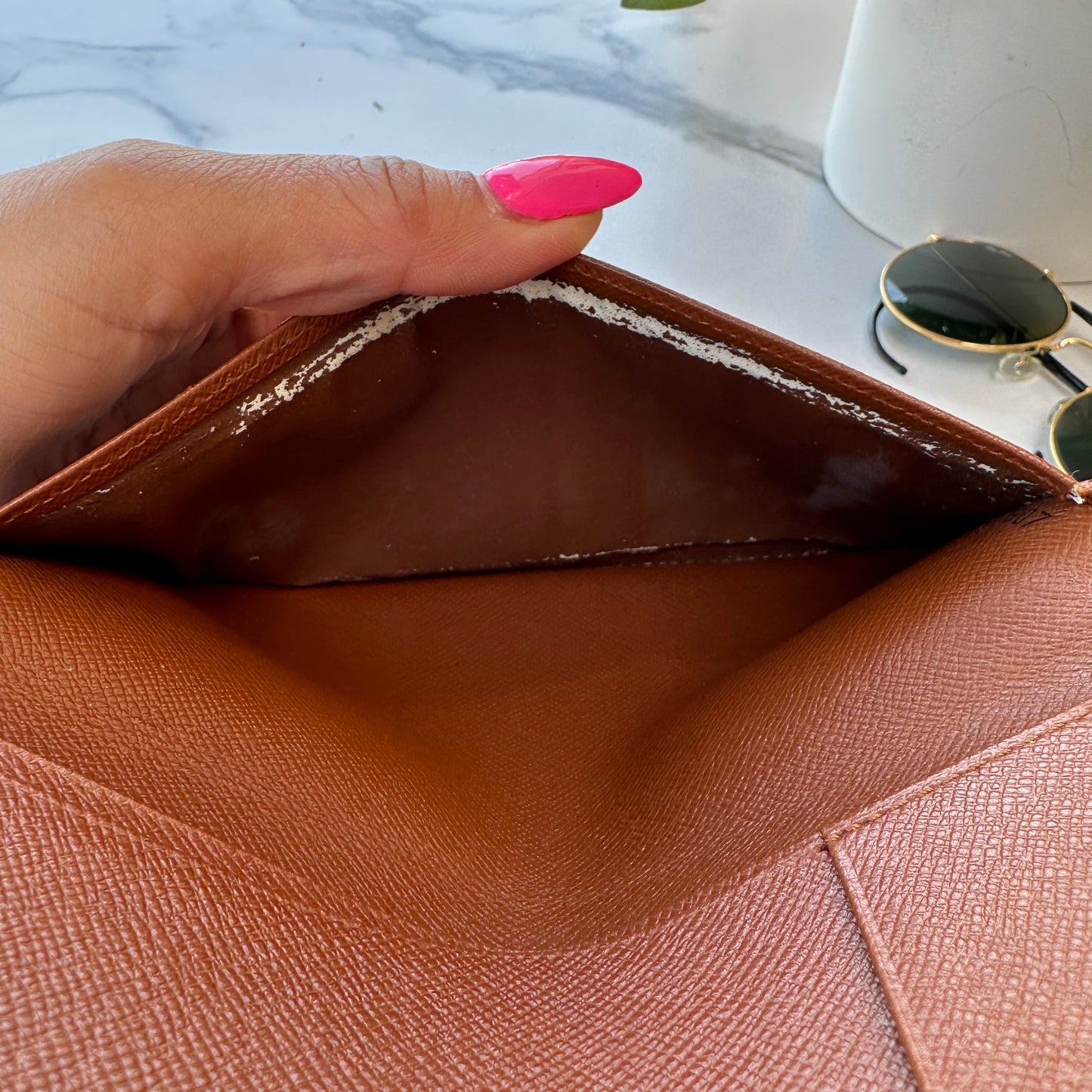 Bifold Checkbook