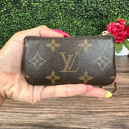 Louis Vuitton Monogram Key Pouch