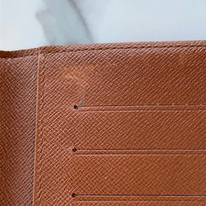 Bifold Checkbook