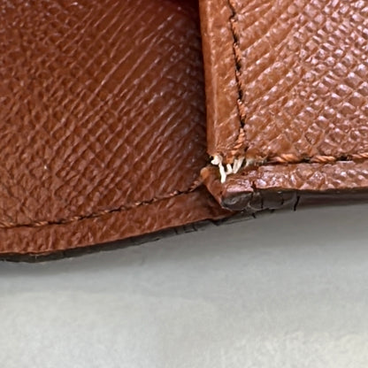 Bifold Checkbook