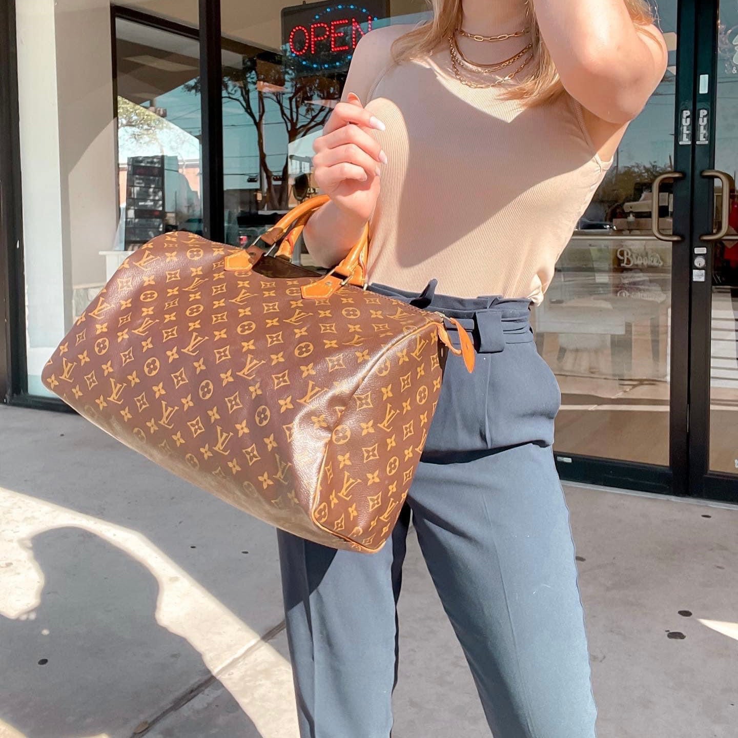 Louis Vuitton Speedy 40 Monogram Canvas
