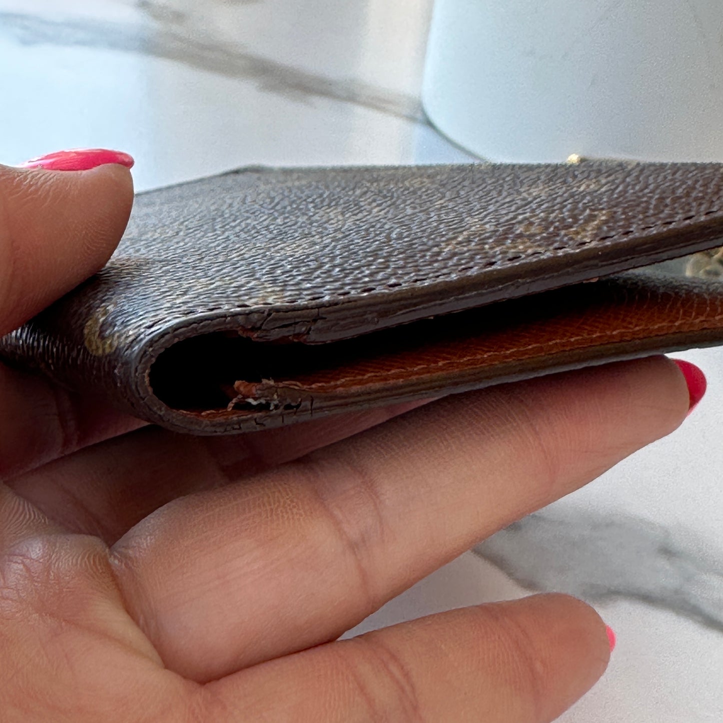 Bifold Checkbook