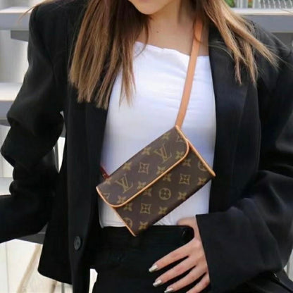 Louis Vuitton Pochette Florentine