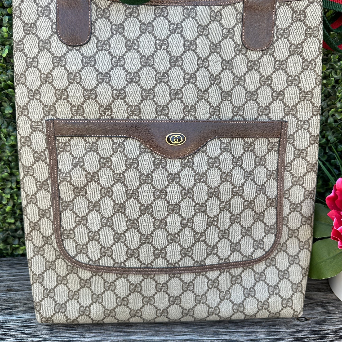 Gucci Supreme Vintage Tote