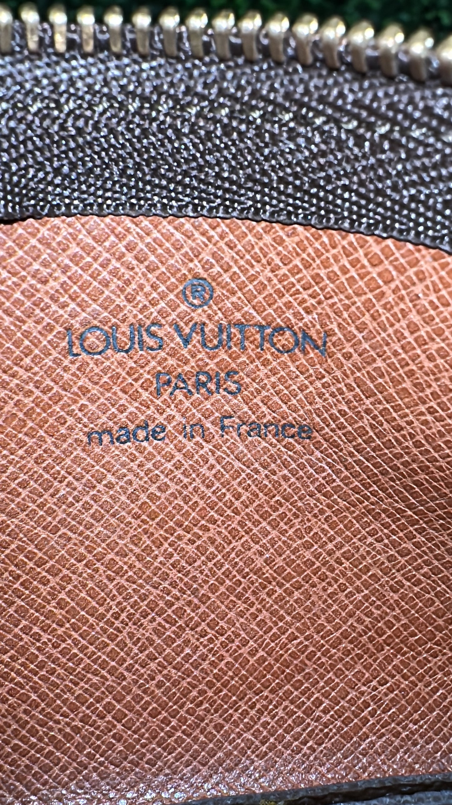 Louis Vuitton Monogram Key Cles