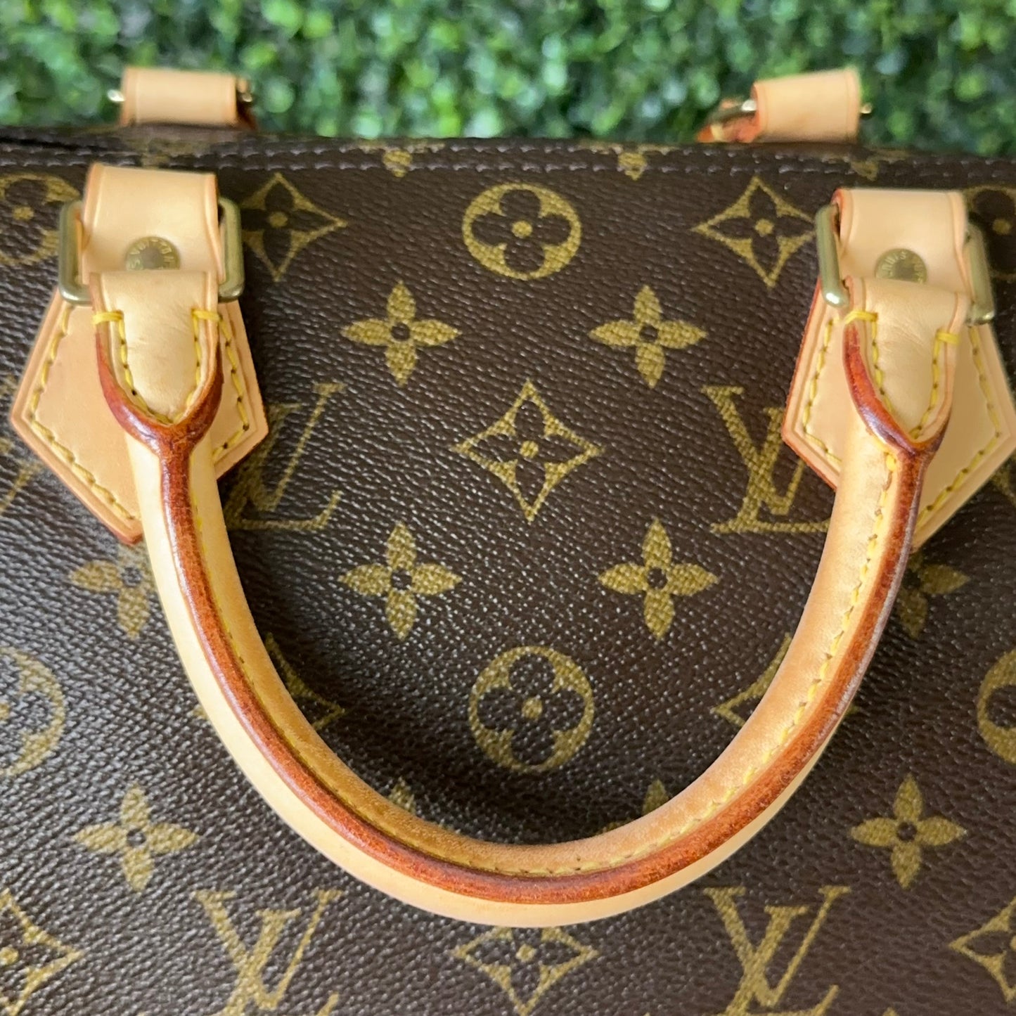 LOUIS VUITTON MONOGRAM CANVAS SPEEDY 30
