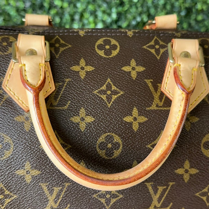 LOUIS VUITTON MONOGRAM CANVAS SPEEDY 30