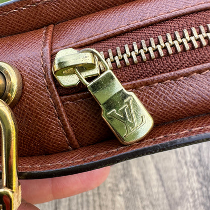 Louis Vuitton Pochette Orsay Clutch Monogram Canvas