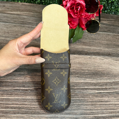 Louis Vuitton Etui a Lunettes Rabat Eyeglass Case