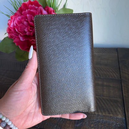 Louis Vuitton Taiga Dark Brown Leather Checkbook Cover