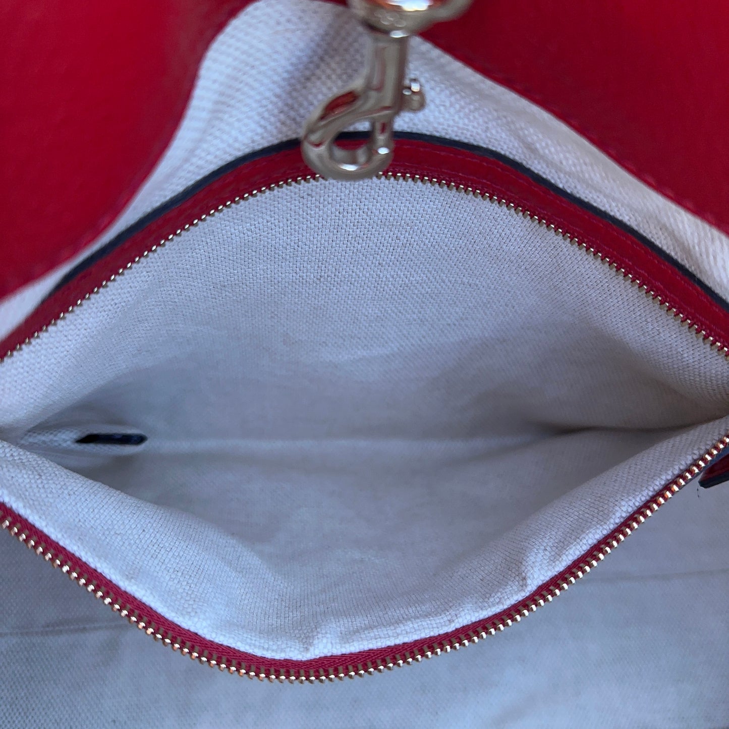Gucci Red Soho Double Chain Medium Tote