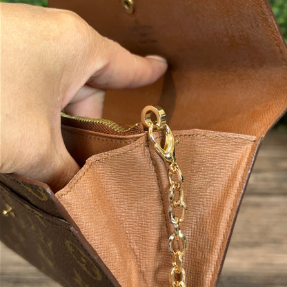 Louis Vuitton Vintage Sarah Wallet On Chain