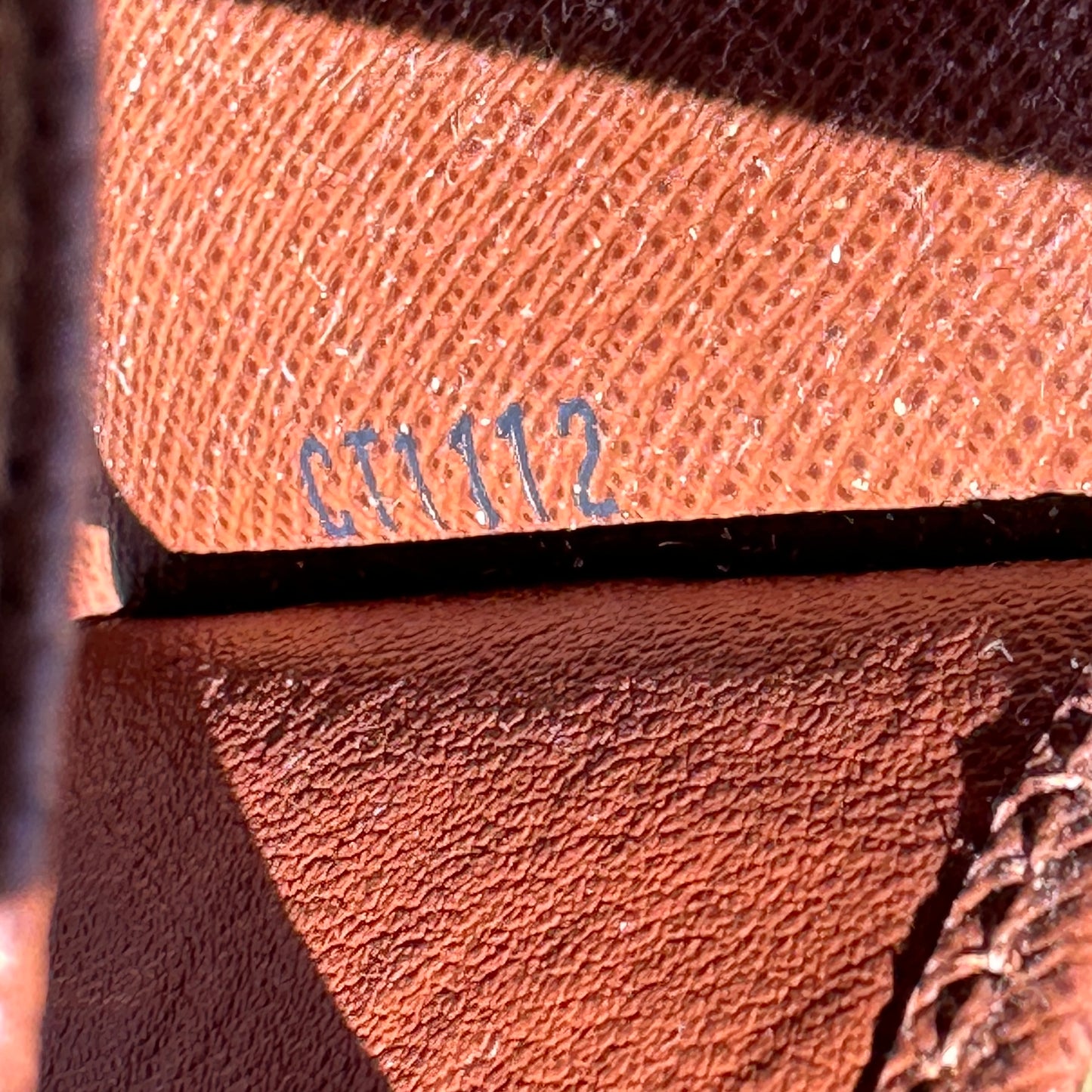 Louis Vuitton Monogram 6 Key Holder