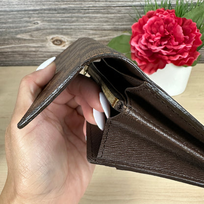 Louis Vuitton Damier Ebene Canvas Sarah Wallet