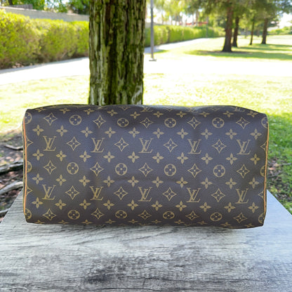 LOUIS VUITTON Speedy 40 Monogram
