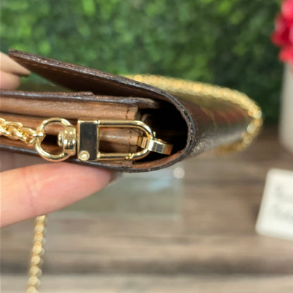 Louis Vuitton Sarah Wallet on Chain