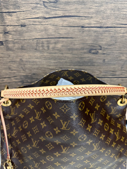 Louis Vuitton Artsy MM Monogram Canvas