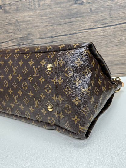 Louis Vuitton Artsy MM Monogram Canvas