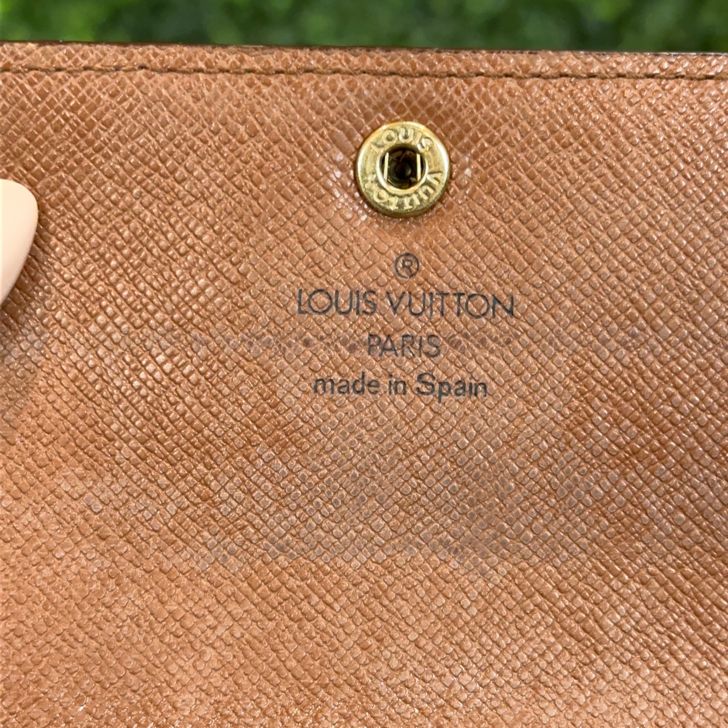 Louis Vuitton Vintage Sarah Wallet On Chain