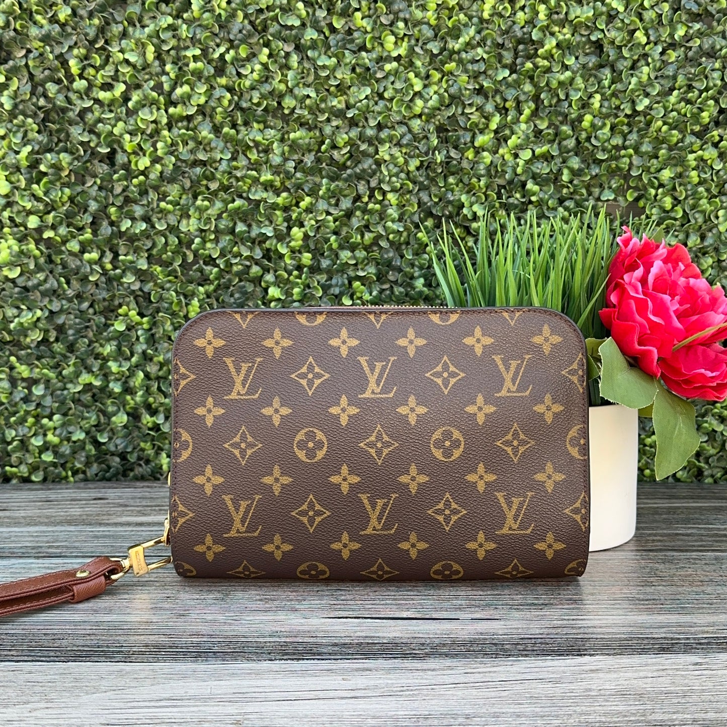 Louis Vuitton Pochette Orsay Clutch