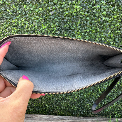 Louis Vuitton Black Epi Pochette Accessories