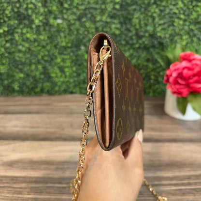 Louis Vuitton Vintage Sarah Wallet On Chain