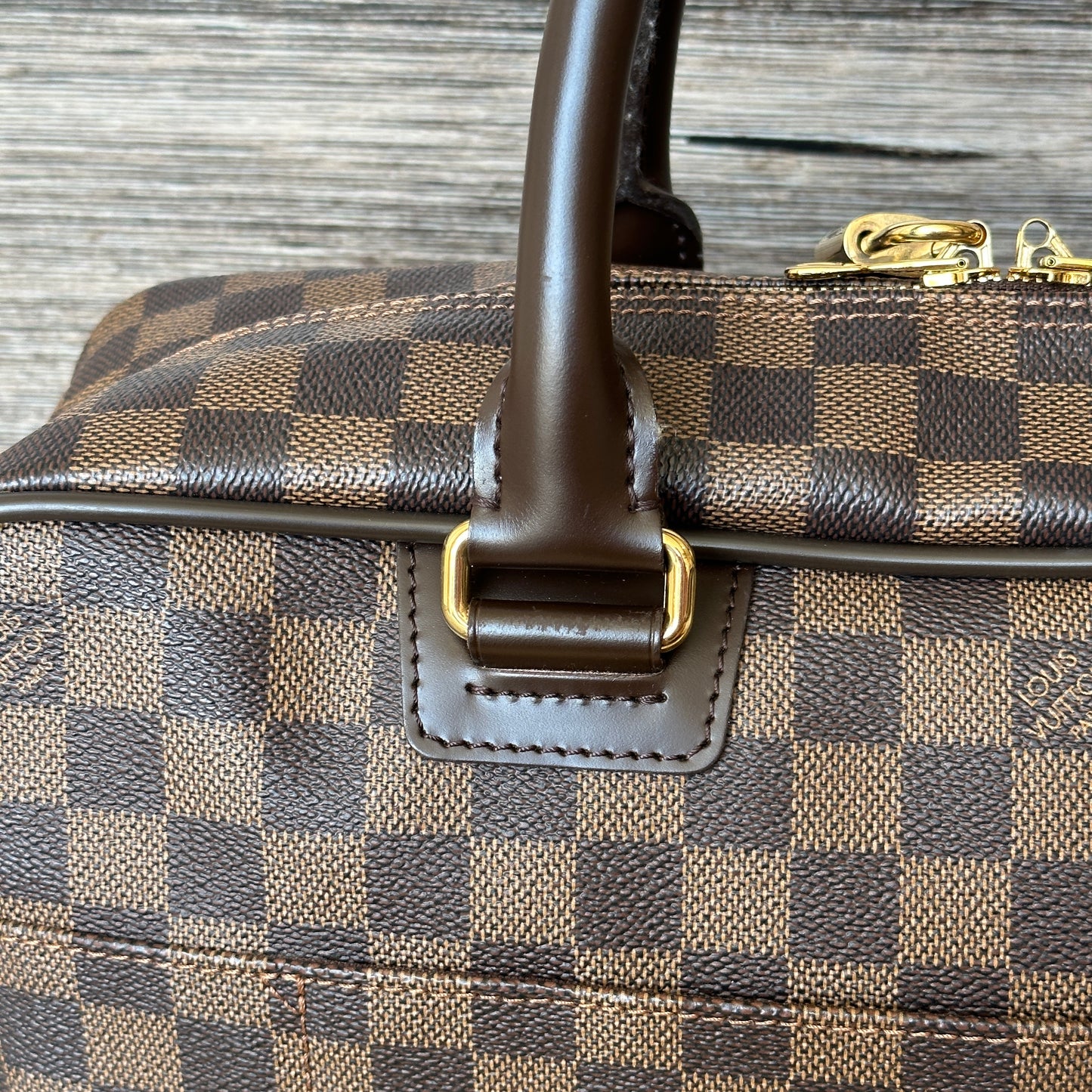 Louis Vuitton iCare DE Business Travel Bag