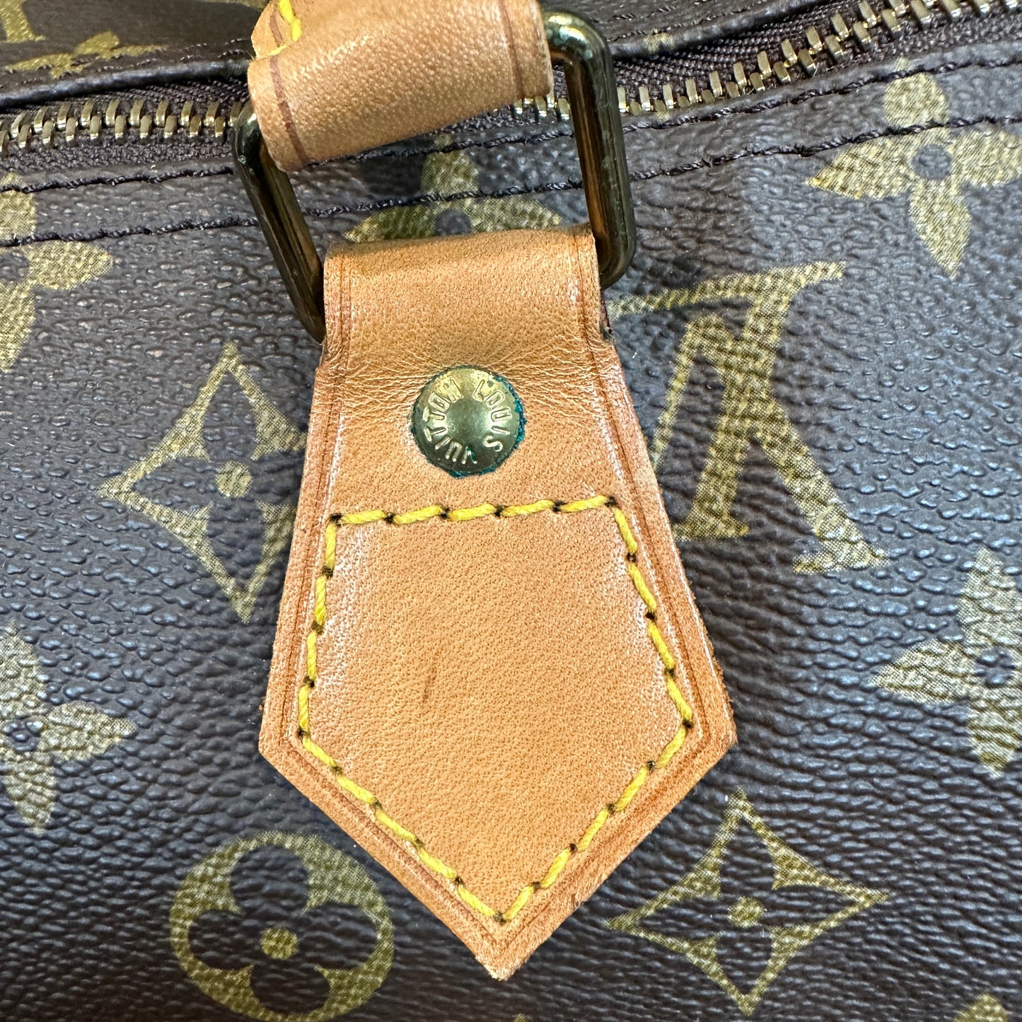 Louis Vuitton Speedy 40 Monogram Canvas