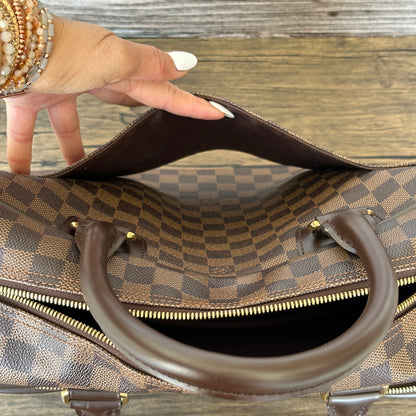 Louis Vuitton iCare DE Business Travel Bag