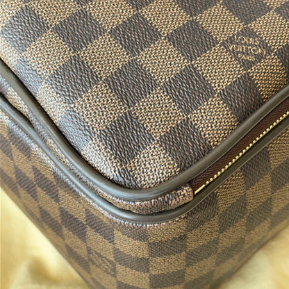 Louis Vuitton iCare DE Business Travel Bag