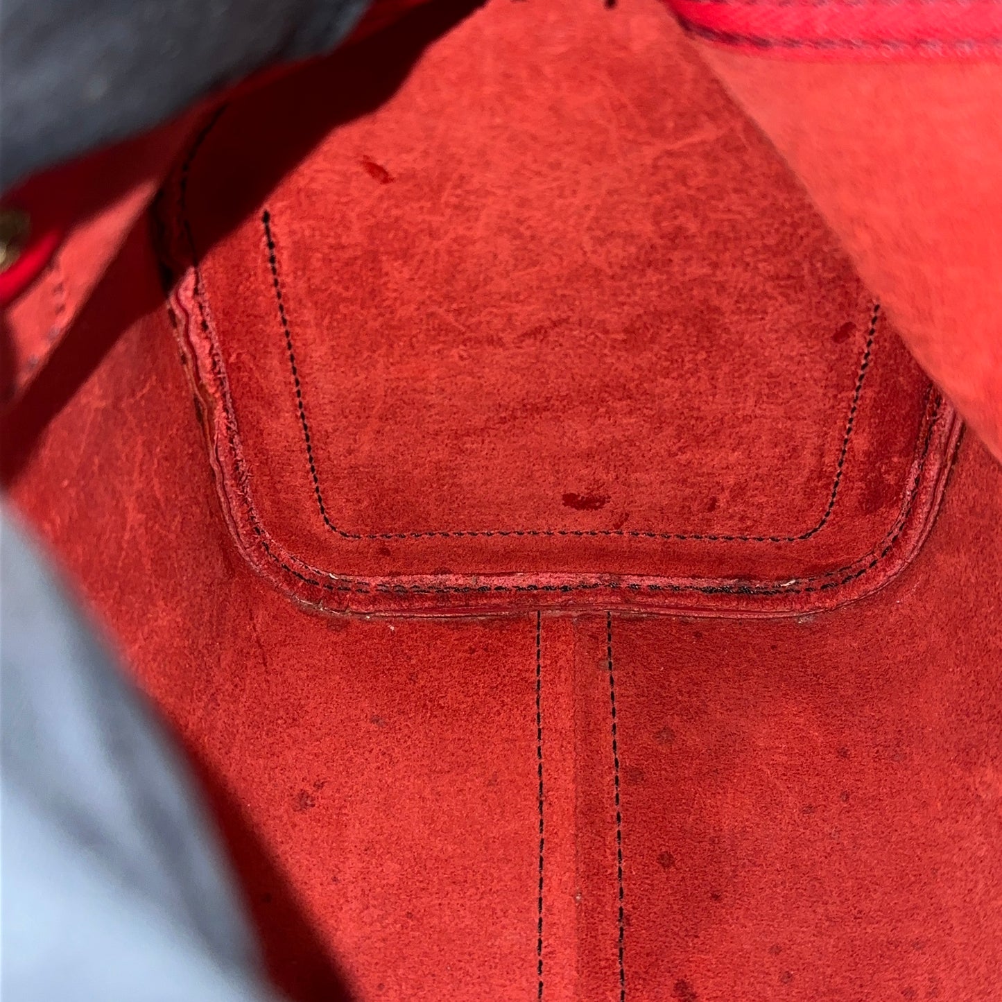 Louis Vuitton Red Epi Speedy 25