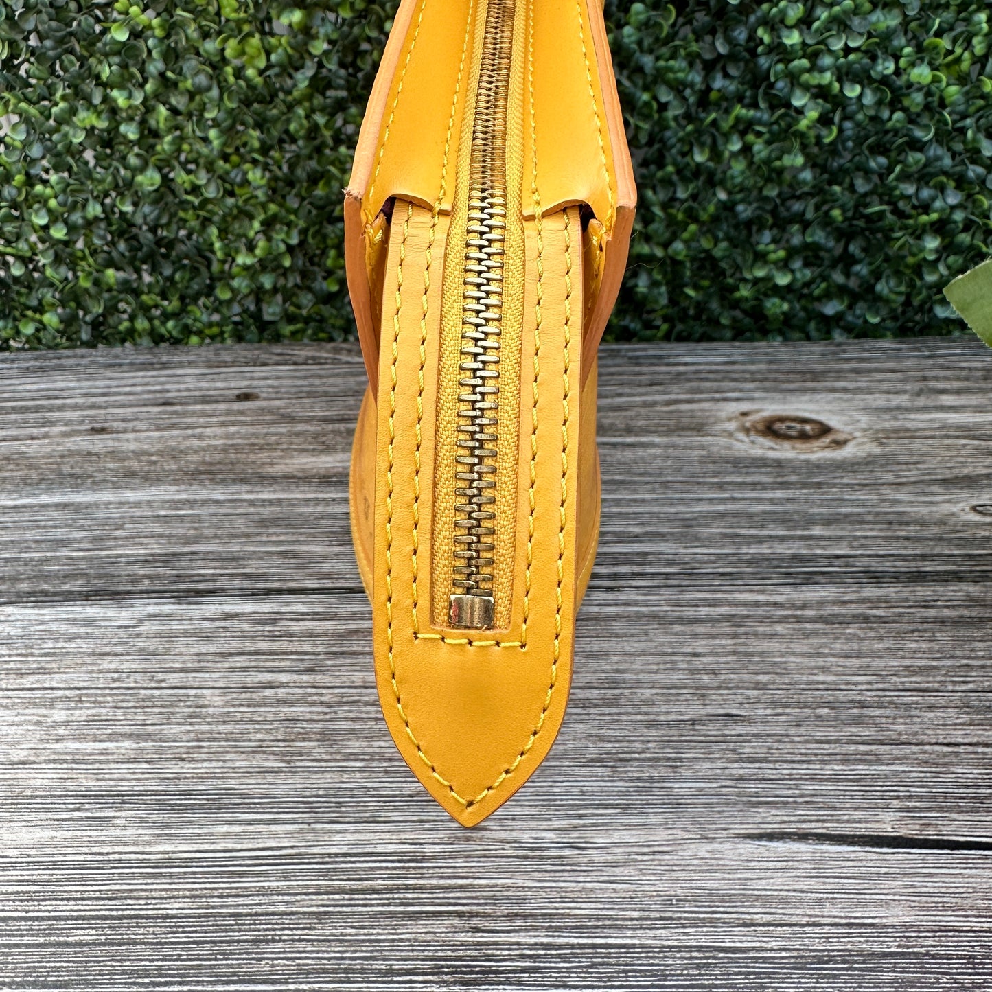 Louis Vuitton Tassil Yellow Epi Leather Saint Jacques PM